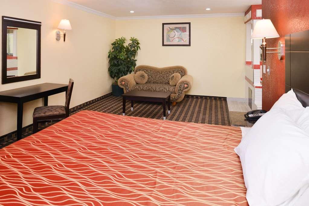 Americas Best Value Inn-Rialto Værelse billede